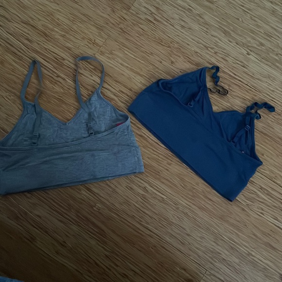 Two La Senza tops, one blue one gray both medium. - Picture 2 of 2